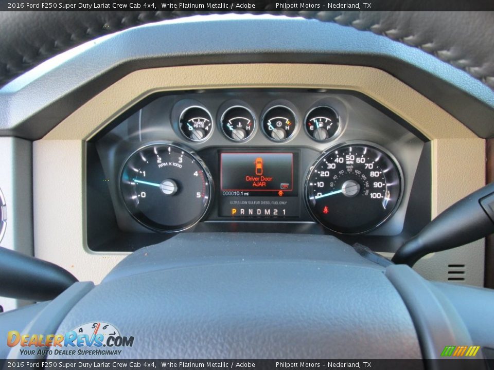 2016 Ford F250 Super Duty Lariat Crew Cab 4x4 White Platinum Metallic / Adobe Photo #36