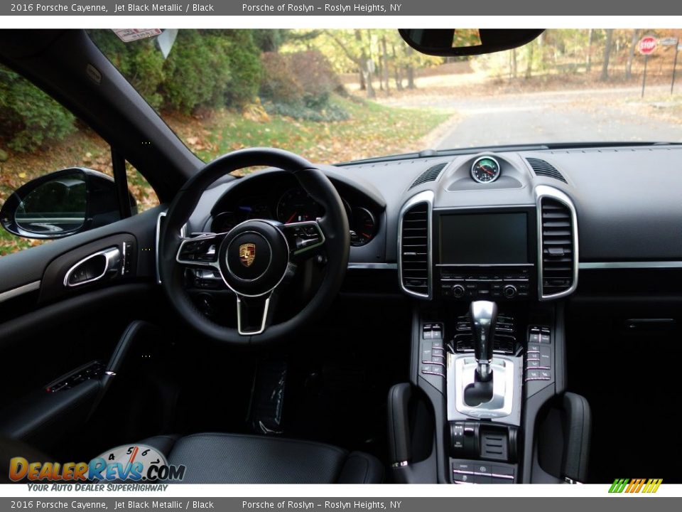 2016 Porsche Cayenne Jet Black Metallic / Black Photo #12