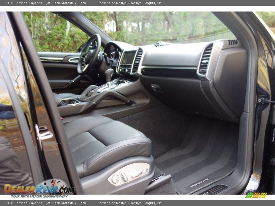 2016 Porsche Cayenne Jet Black Metallic / Black Photo #15