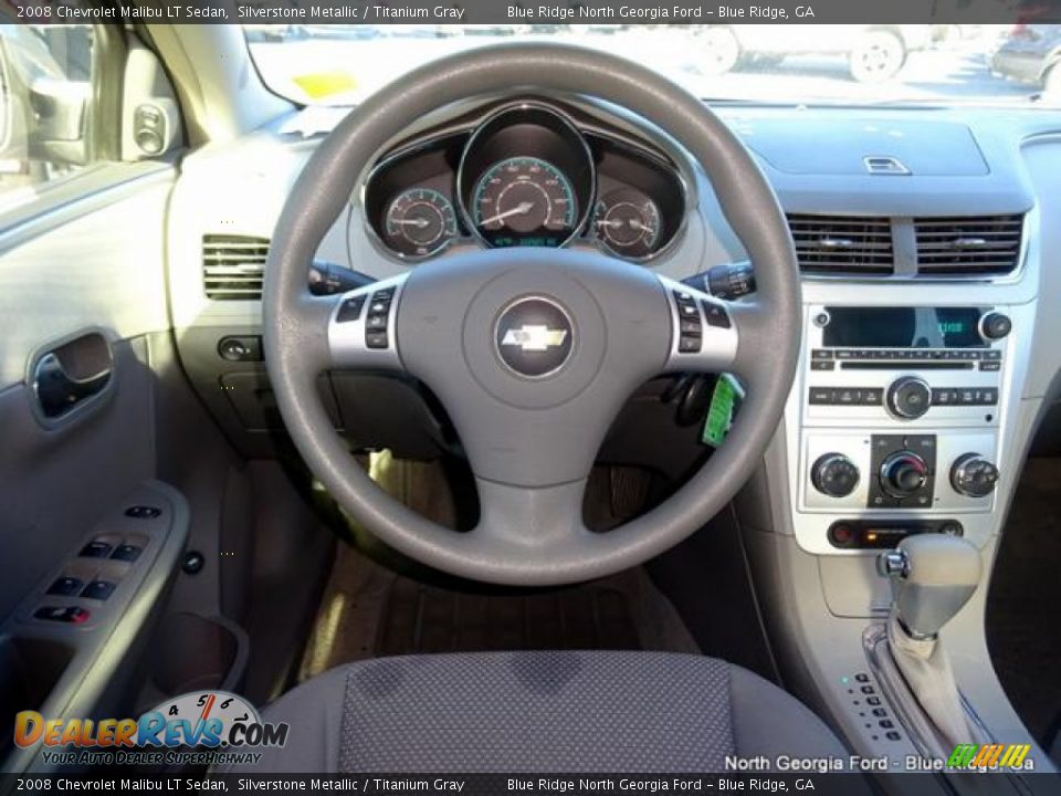 2008 Chevrolet Malibu LT Sedan Silverstone Metallic / Titanium Gray Photo #17