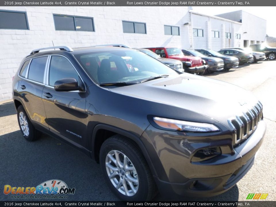 2016 Jeep Cherokee Latitude 4x4 Granite Crystal Metallic / Black Photo #9