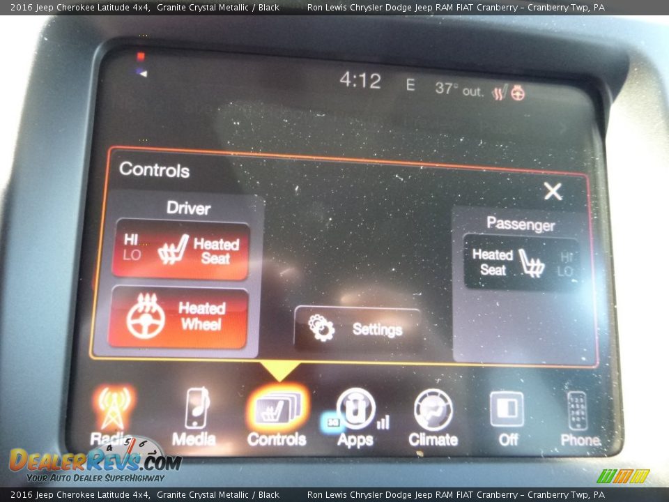 2016 Jeep Cherokee Latitude 4x4 Granite Crystal Metallic / Black Photo #19