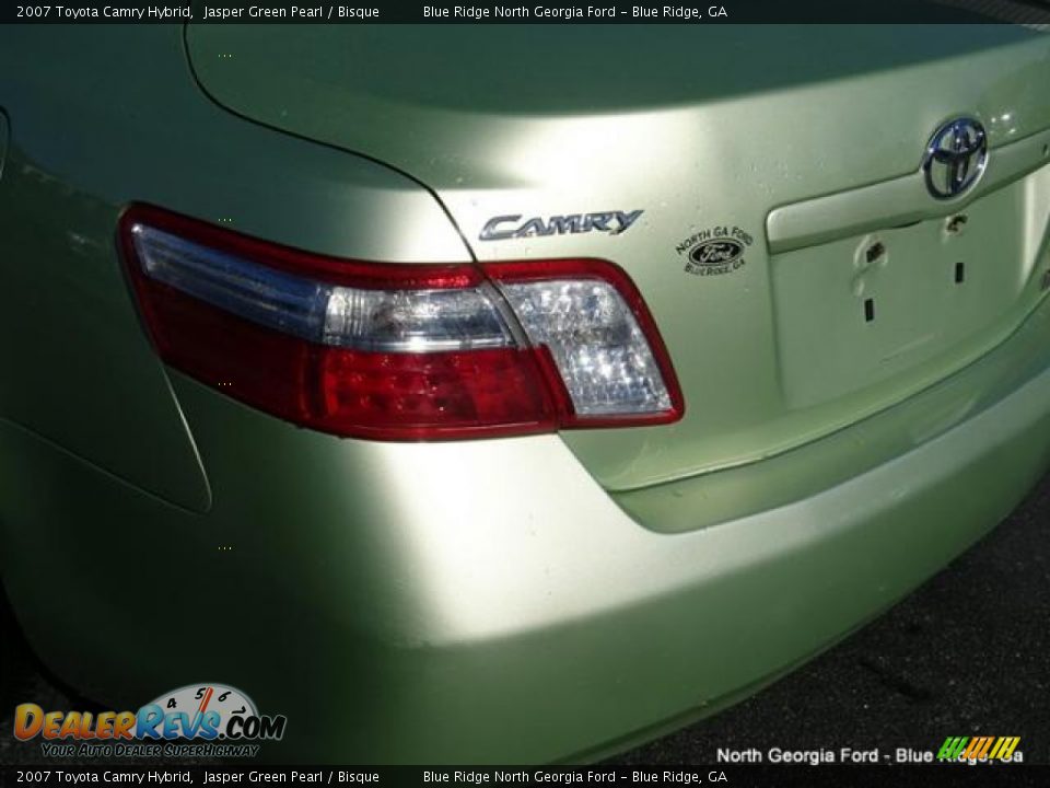 2007 Toyota Camry Hybrid Jasper Green Pearl / Bisque Photo #35
