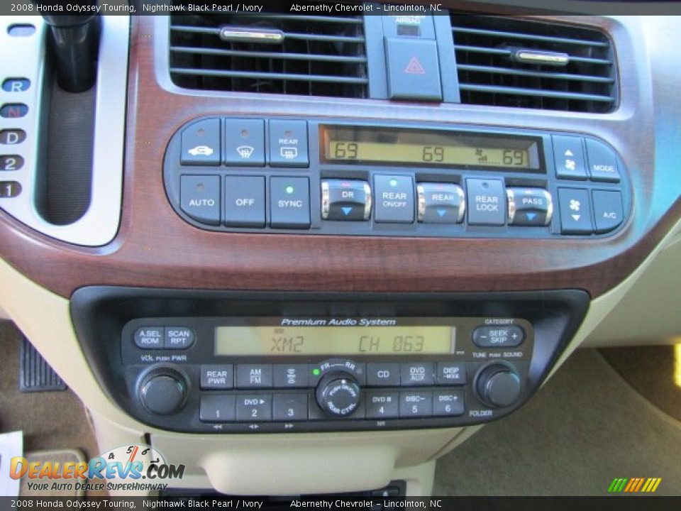 2008 Honda Odyssey Touring Nighthawk Black Pearl / Ivory Photo #14