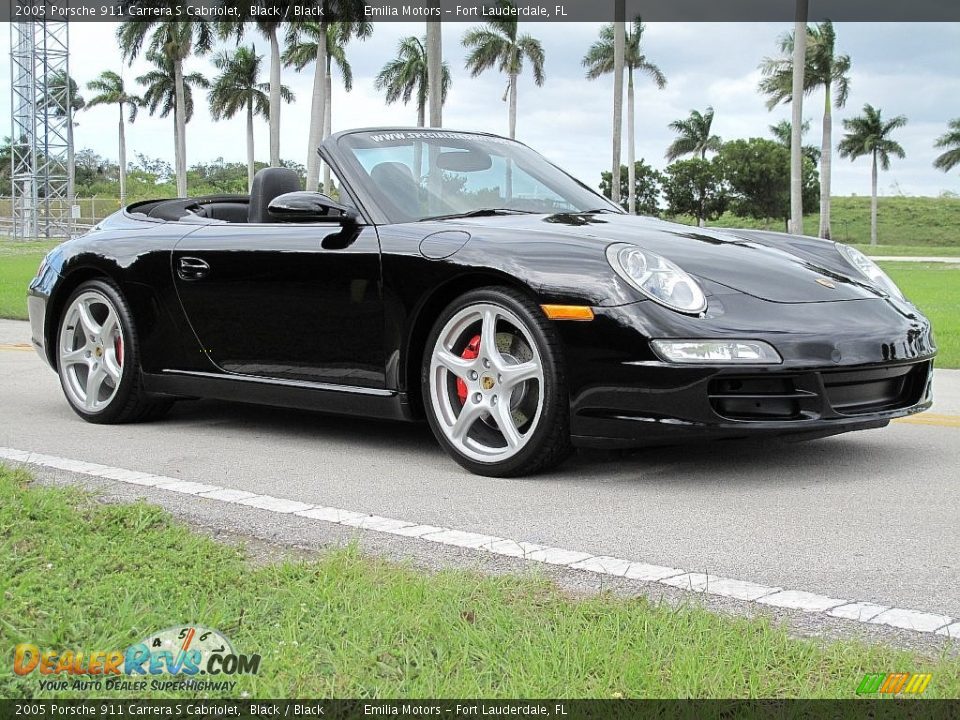 Front 3/4 View of 2005 Porsche 911 Carrera S Cabriolet Photo #1