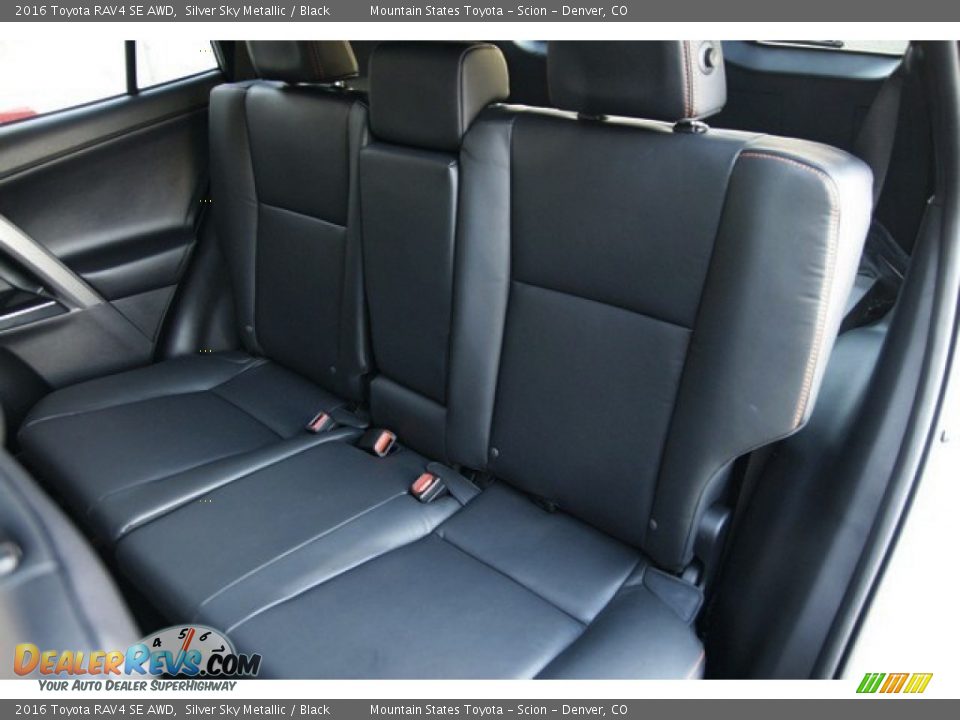 2016 Toyota RAV4 SE AWD Silver Sky Metallic / Black Photo #7