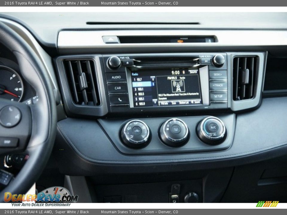 2016 Toyota RAV4 LE AWD Super White / Black Photo #6
