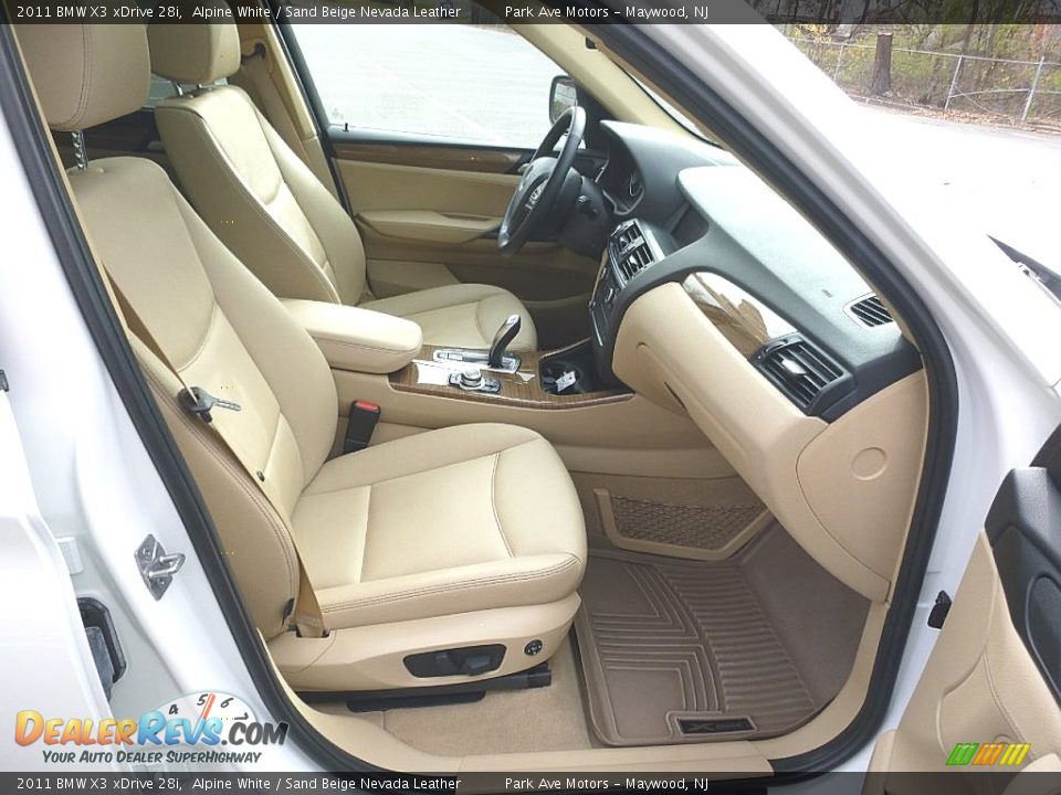 2011 BMW X3 xDrive 28i Alpine White / Sand Beige Nevada Leather Photo #22
