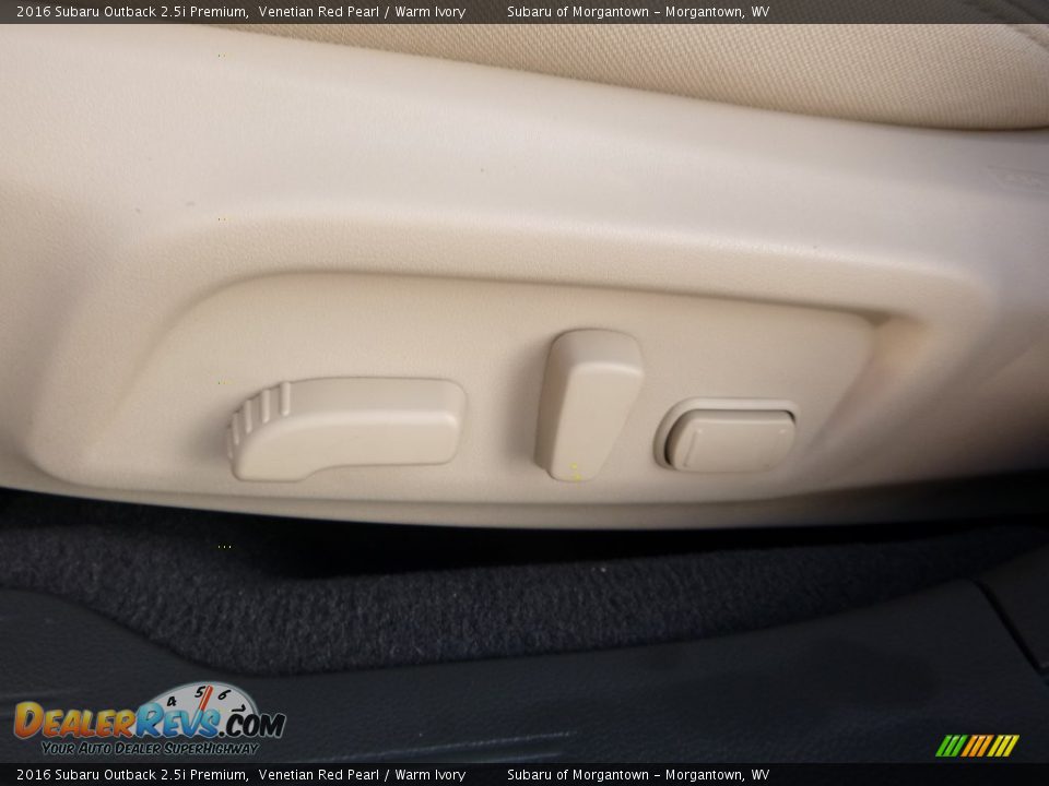 2016 Subaru Outback 2.5i Premium Venetian Red Pearl / Warm Ivory Photo #16