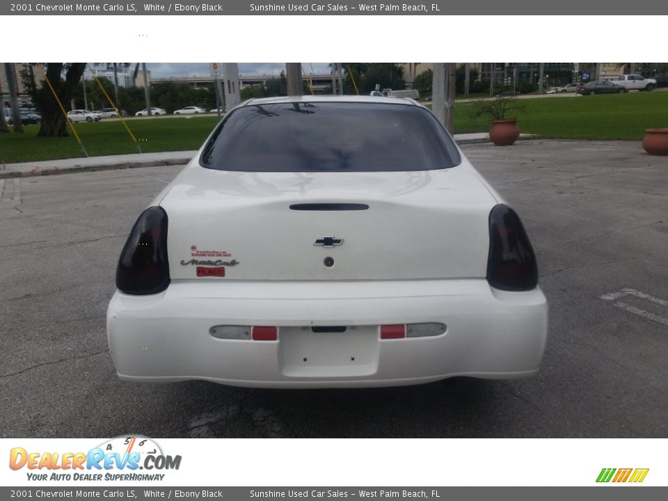 2001 Chevrolet Monte Carlo LS White / Ebony Black Photo #4