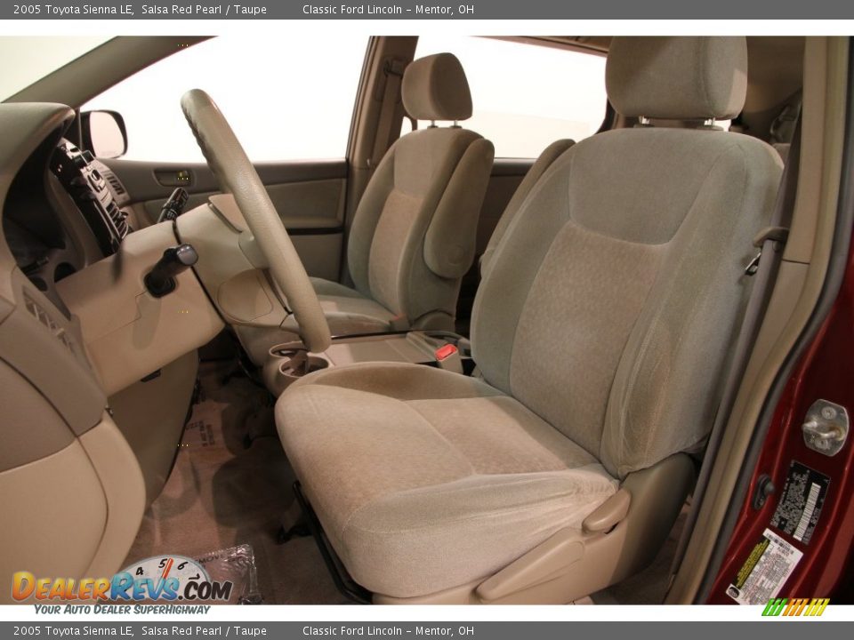 2005 Toyota Sienna LE Salsa Red Pearl / Taupe Photo #5