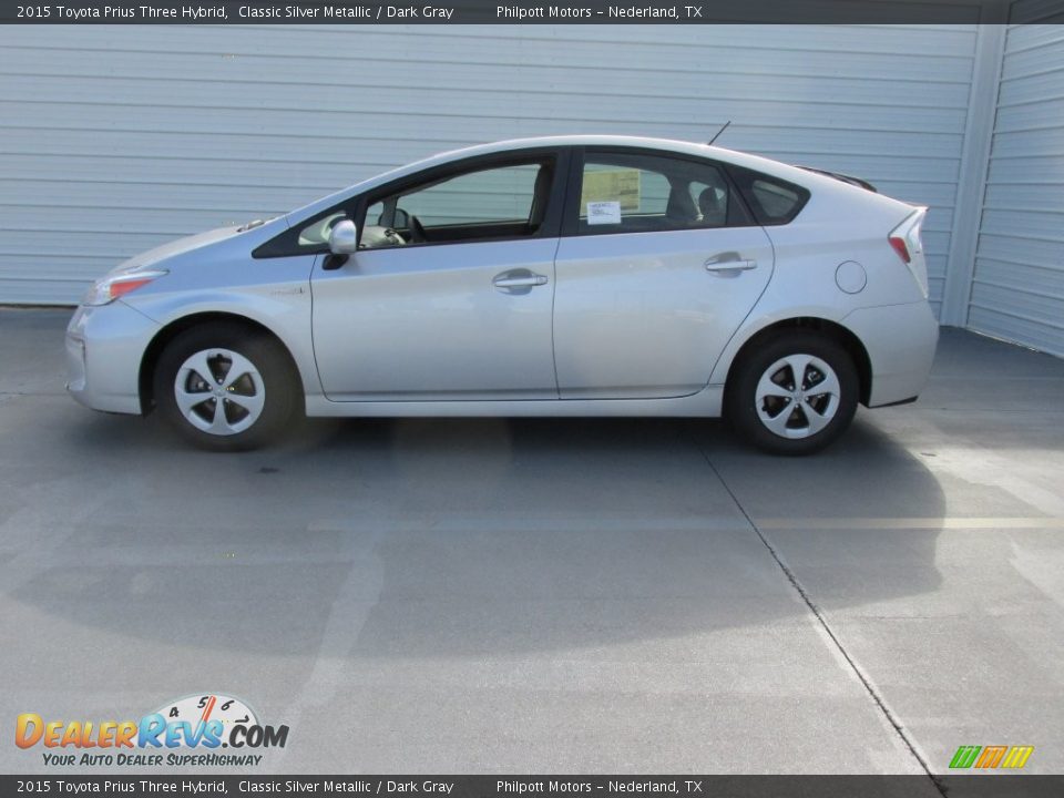 2015 Toyota Prius Three Hybrid Classic Silver Metallic / Dark Gray Photo #6