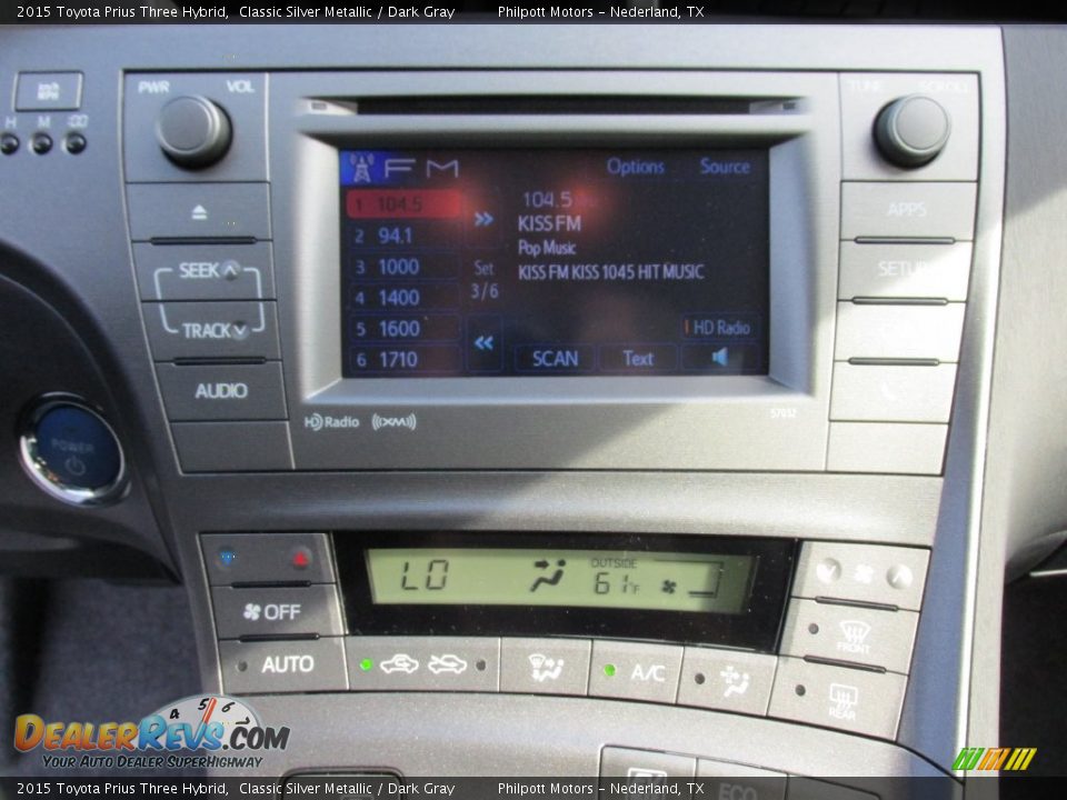2015 Toyota Prius Three Hybrid Classic Silver Metallic / Dark Gray Photo #27