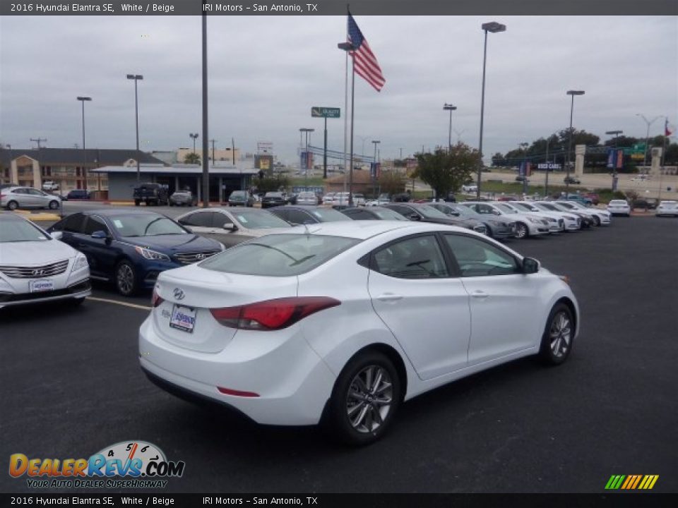 2016 Hyundai Elantra SE White / Beige Photo #10