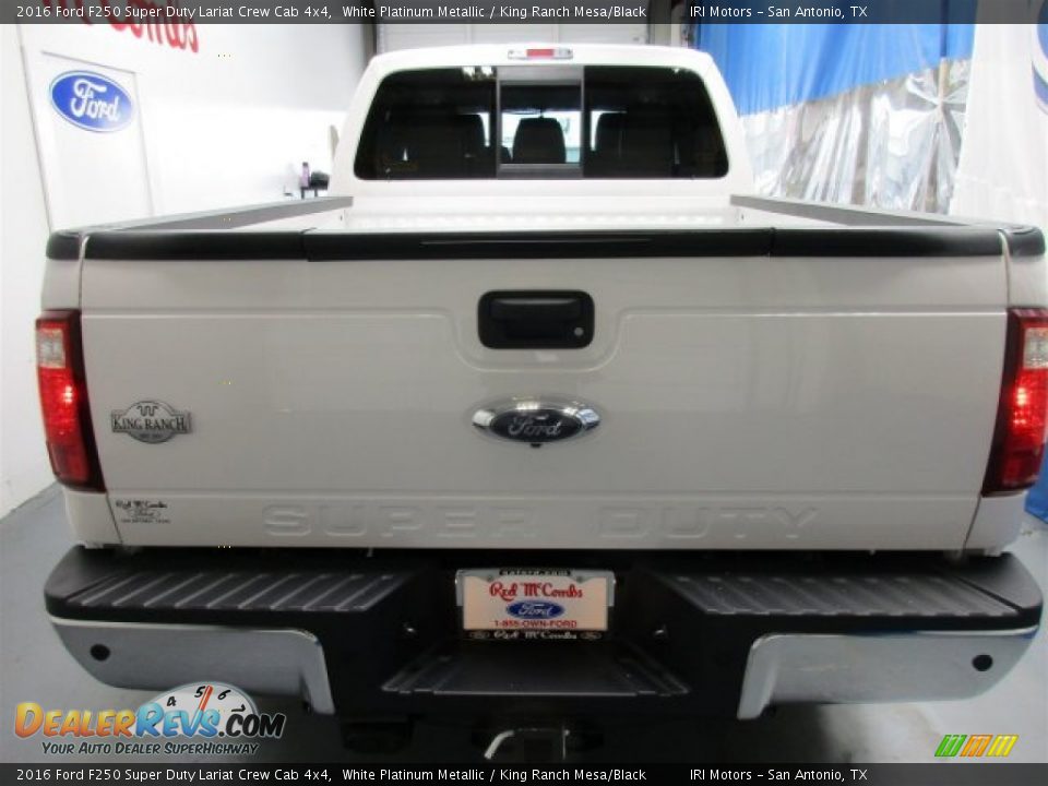 2016 Ford F250 Super Duty Lariat Crew Cab 4x4 White Platinum Metallic / King Ranch Mesa/Black Photo #8