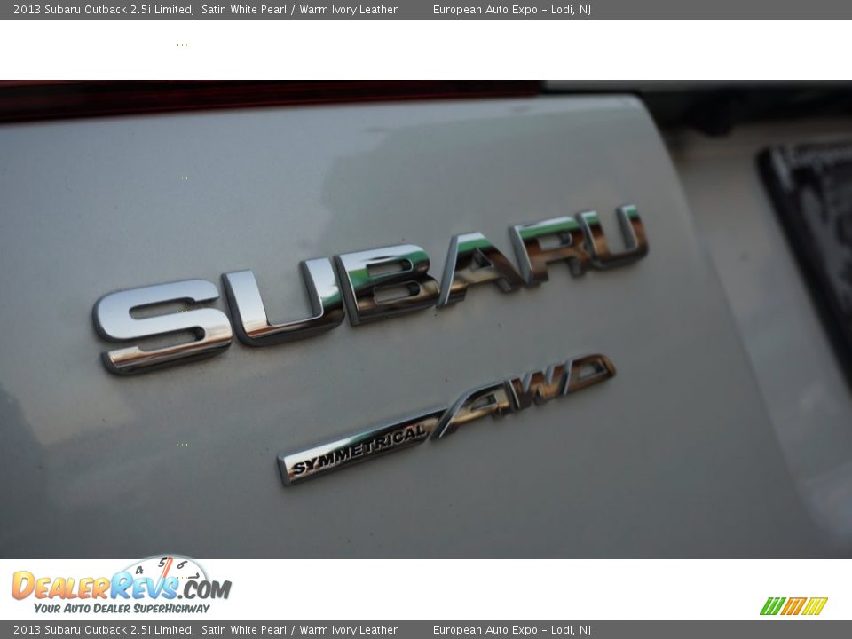 2013 Subaru Outback 2.5i Limited Satin White Pearl / Warm Ivory Leather Photo #8