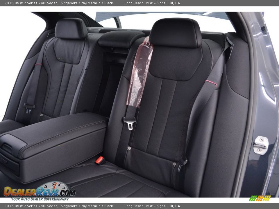 Rear Seat of 2016 BMW 7 Series 740i Sedan Photo #10