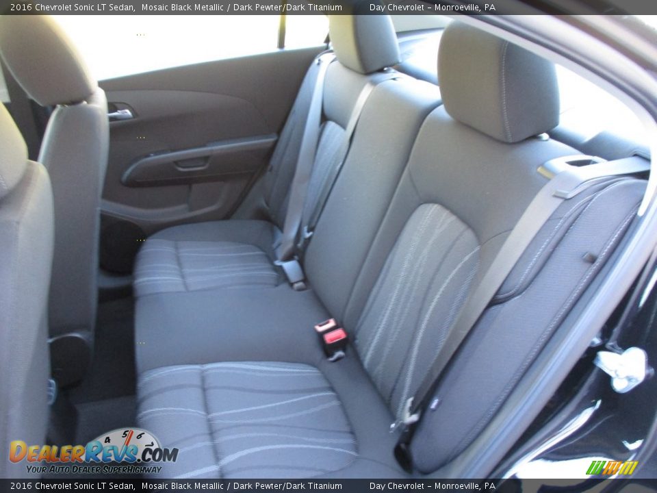 2016 Chevrolet Sonic LT Sedan Mosaic Black Metallic / Dark Pewter/Dark Titanium Photo #12