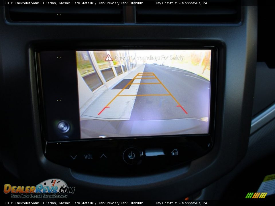 2016 Chevrolet Sonic LT Sedan Mosaic Black Metallic / Dark Pewter/Dark Titanium Photo #16