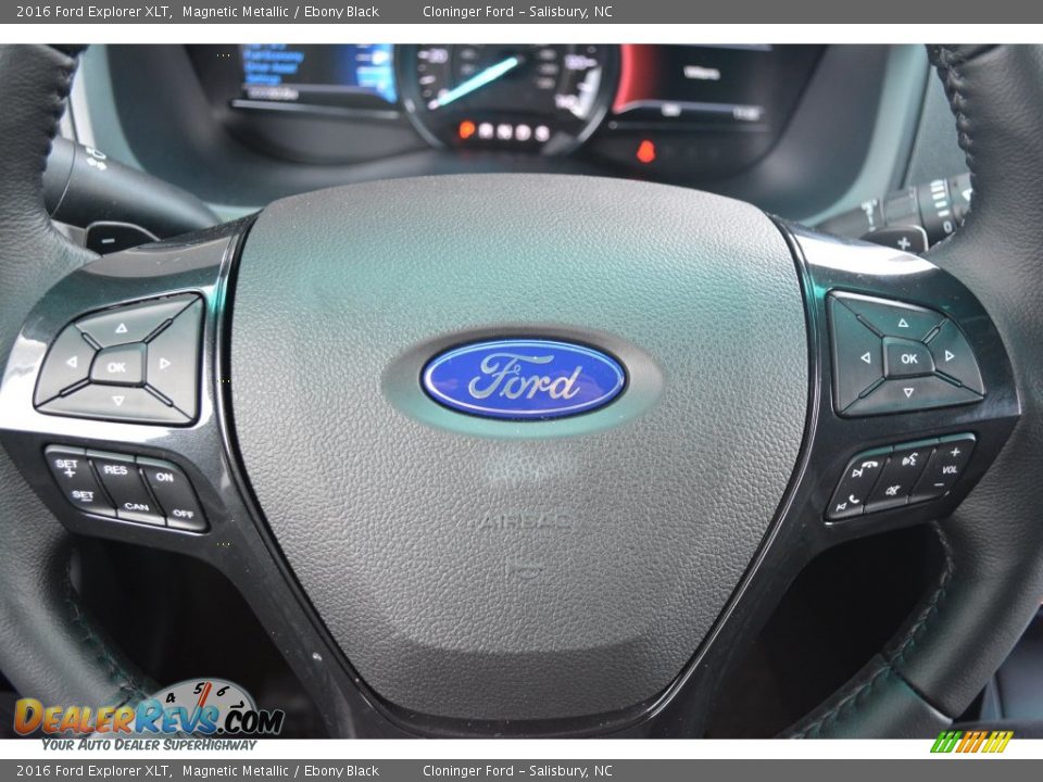 2016 Ford Explorer XLT Magnetic Metallic / Ebony Black Photo #20