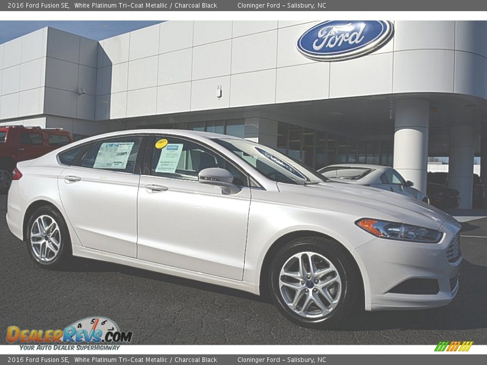 2016 Ford Fusion SE White Platinum Tri-Coat Metallic / Charcoal Black Photo #1