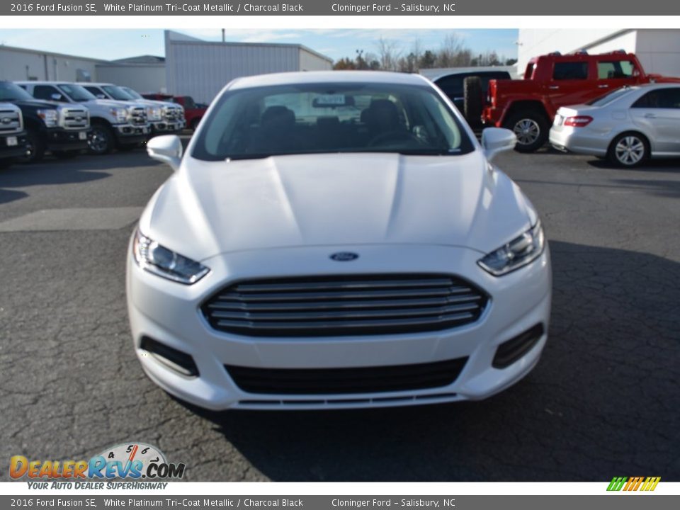 2016 Ford Fusion SE White Platinum Tri-Coat Metallic / Charcoal Black Photo #4