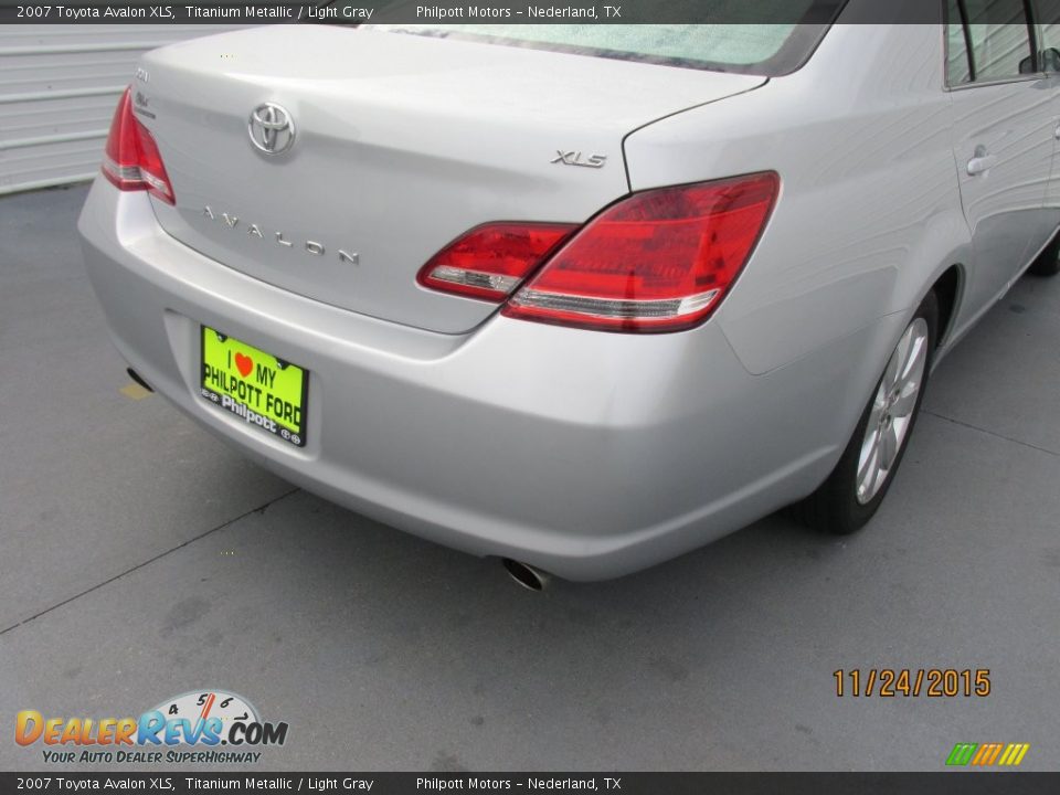 2007 Toyota Avalon XLS Titanium Metallic / Light Gray Photo #12