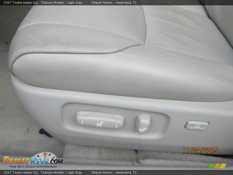 2007 Toyota Avalon XLS Titanium Metallic / Light Gray Photo #33