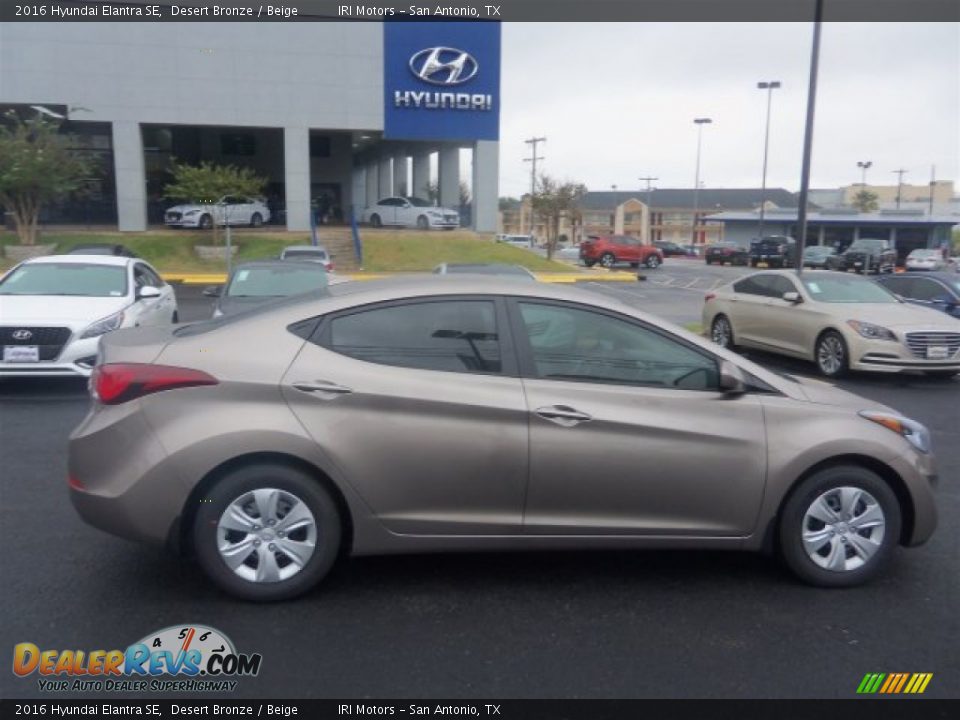 2016 Hyundai Elantra SE Desert Bronze / Beige Photo #12