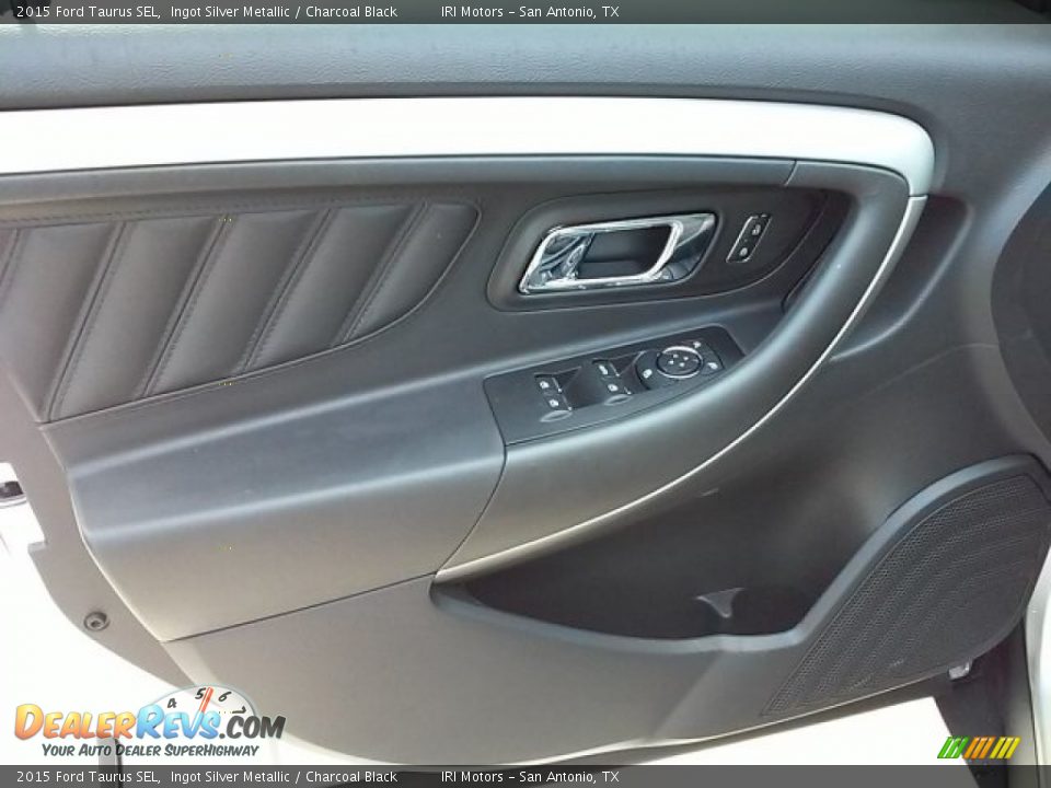 2015 Ford Taurus SEL Ingot Silver Metallic / Charcoal Black Photo #26
