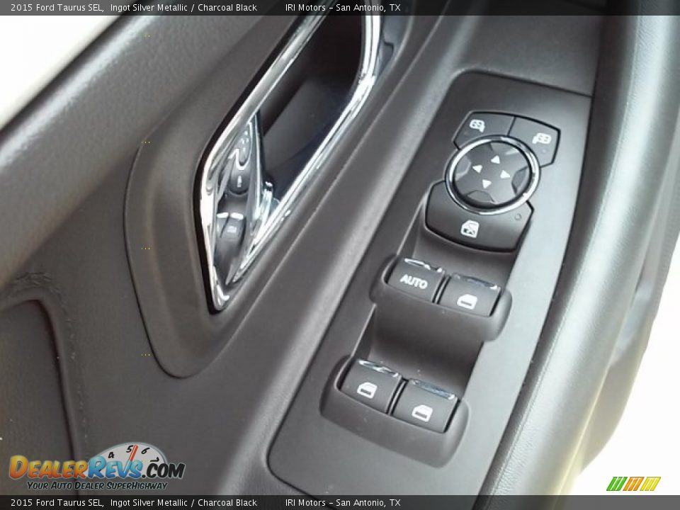 2015 Ford Taurus SEL Ingot Silver Metallic / Charcoal Black Photo #27