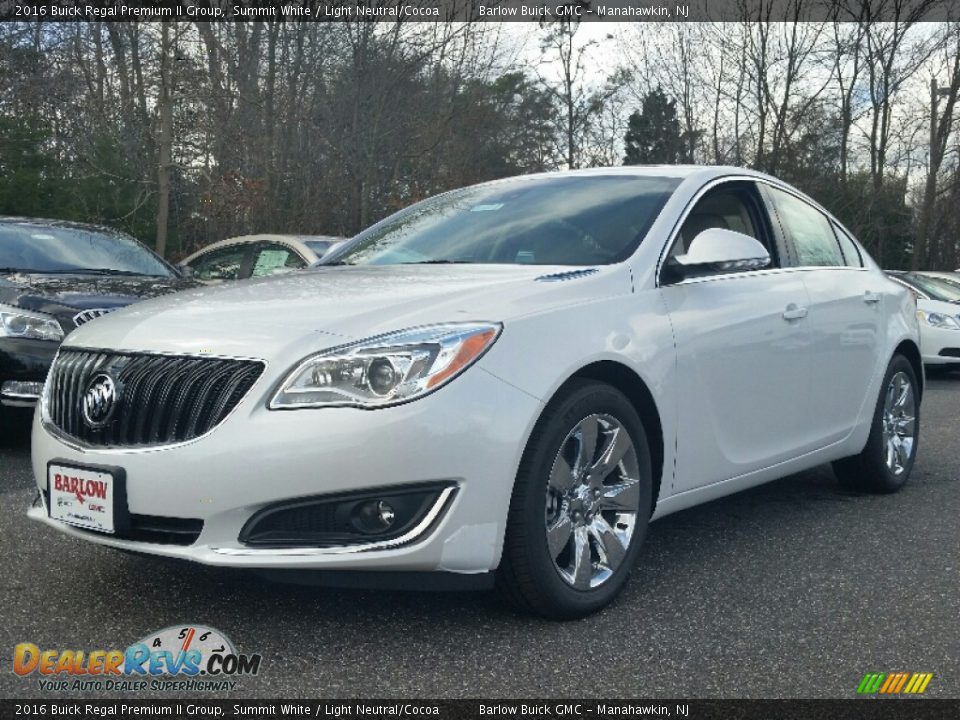 2016 Buick Regal Premium II Group Summit White / Light Neutral/Cocoa Photo #1