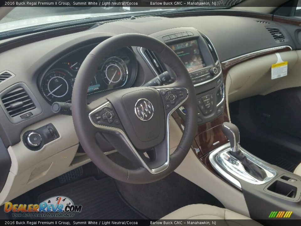 2016 Buick Regal Premium II Group Summit White / Light Neutral/Cocoa Photo #8