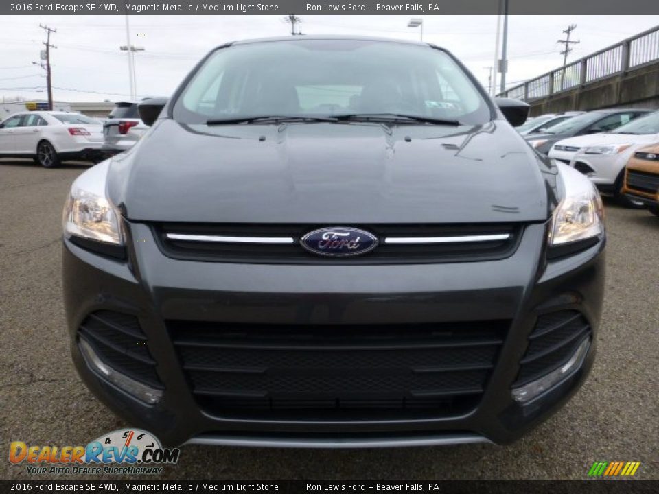 2016 Ford Escape SE 4WD Magnetic Metallic / Medium Light Stone Photo #8