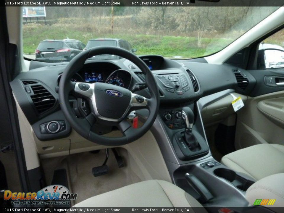 2016 Ford Escape SE 4WD Magnetic Metallic / Medium Light Stone Photo #13