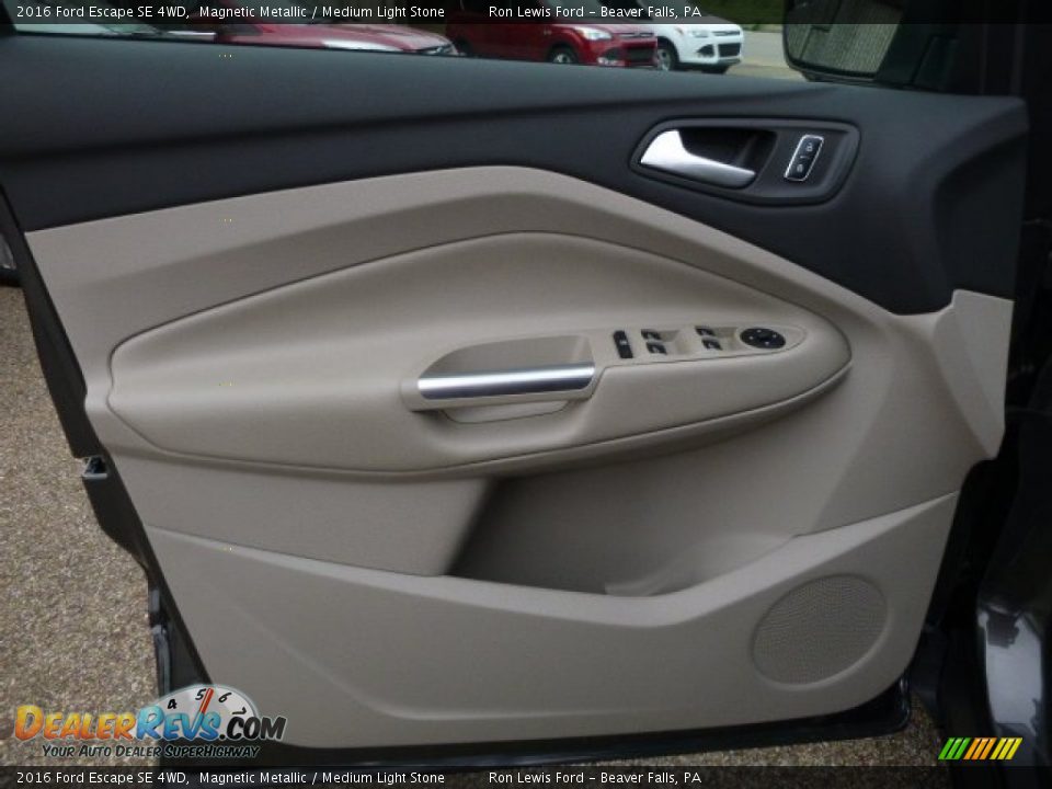 2016 Ford Escape SE 4WD Magnetic Metallic / Medium Light Stone Photo #14