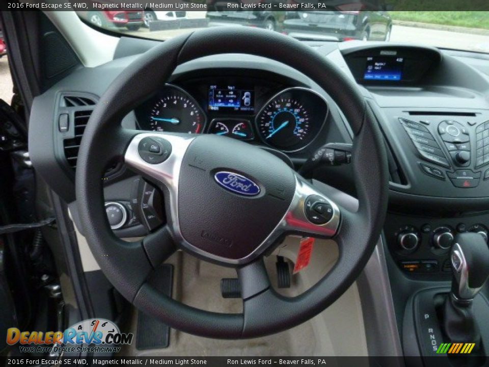 2016 Ford Escape SE 4WD Magnetic Metallic / Medium Light Stone Photo #17