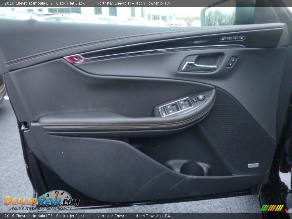 Door Panel of 2016 Chevrolet Impala LTZ Photo #13