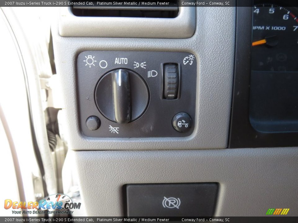 2007 Isuzu i-Series Truck i-290 S Extended Cab Platinum Silver Metallic / Medium Pewter Photo #27