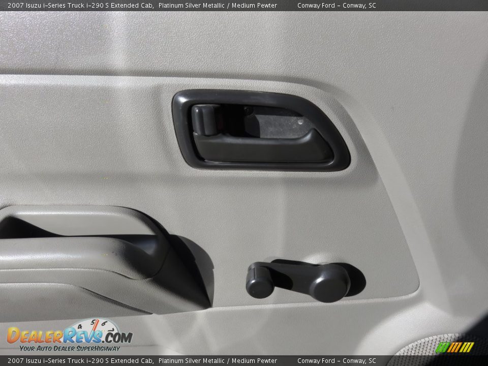 2007 Isuzu i-Series Truck i-290 S Extended Cab Platinum Silver Metallic / Medium Pewter Photo #28