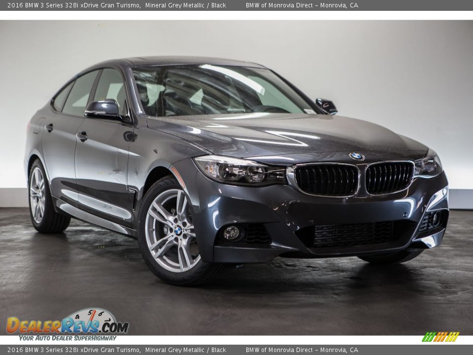 Front 3/4 View of 2016 BMW 3 Series 328i xDrive Gran Turismo Photo #11