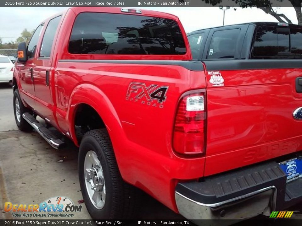 2016 Ford F250 Super Duty XLT Crew Cab 4x4 Race Red / Steel Photo #12