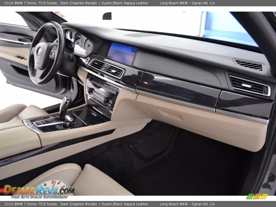 2010 BMW 7 Series 750i Sedan Dark Graphite Metallic / Oyster/Black Nappa Leather Photo #13