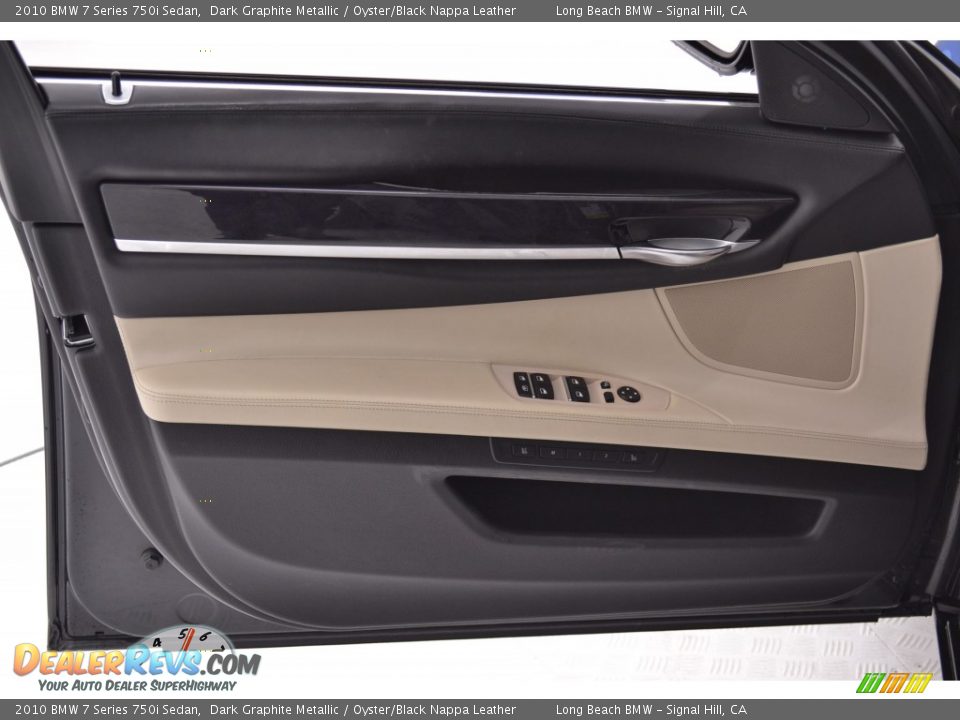 2010 BMW 7 Series 750i Sedan Dark Graphite Metallic / Oyster/Black Nappa Leather Photo #18