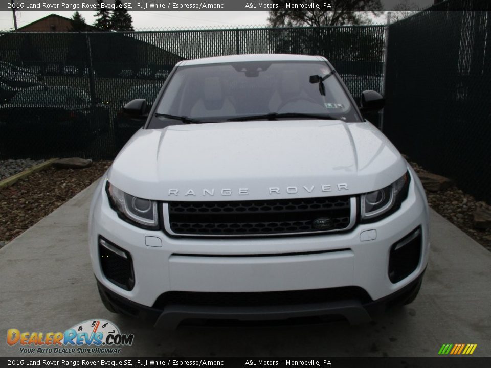 2016 Land Rover Range Rover Evoque SE Fuji White / Espresso/Almond Photo #6