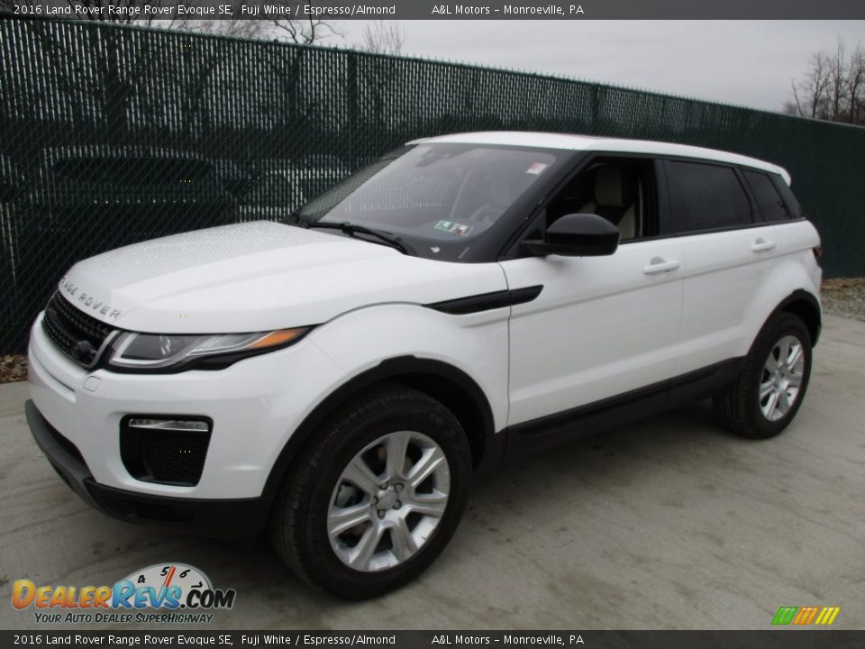 2016 Land Rover Range Rover Evoque SE Fuji White / Espresso/Almond Photo #8