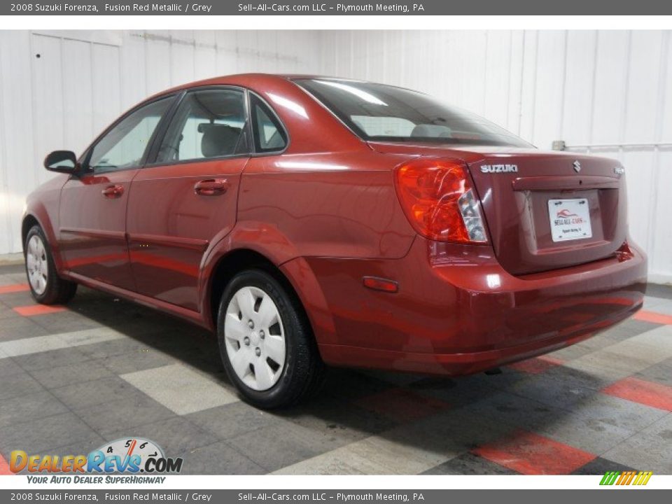 2008 Suzuki Forenza Fusion Red Metallic / Grey Photo #10
