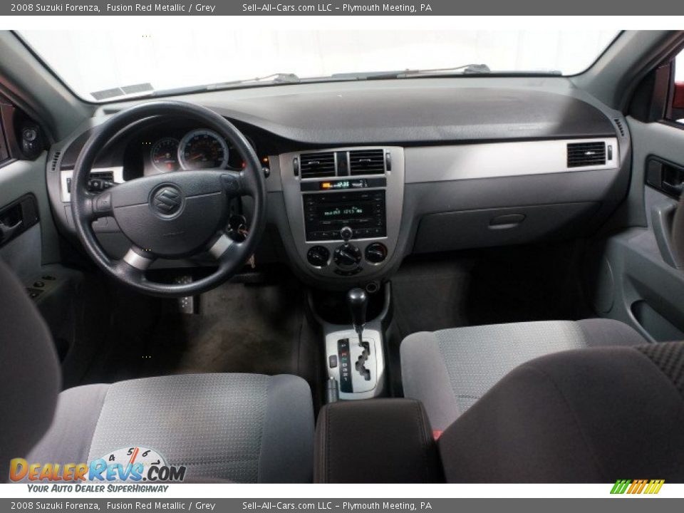 2008 Suzuki Forenza Fusion Red Metallic / Grey Photo #25
