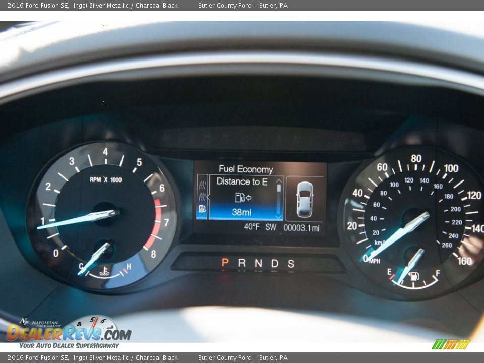 2016 Ford Fusion SE Ingot Silver Metallic / Charcoal Black Photo #10