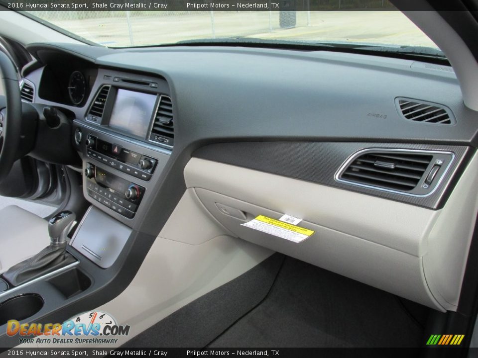 2016 Hyundai Sonata Sport Shale Gray Metallic / Gray Photo #16